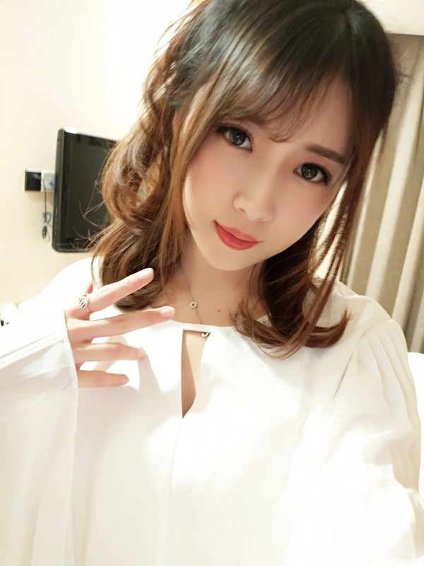 OL风肤色连裤袜 - 小女巫露娜